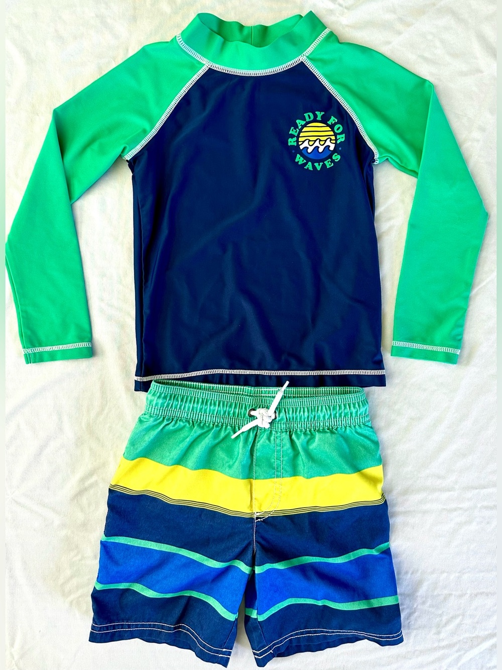 Carter’s 4T Boys 2-Piece Swim Set Rash Guard & Swim Trunks Blue Green